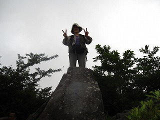 �i��_���j